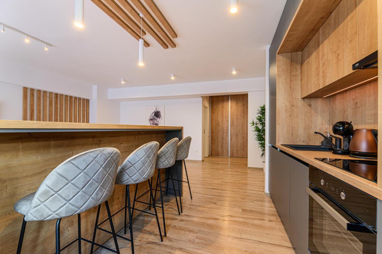Koa - Pandora Apartments Brasov Ngoại thất bức ảnh