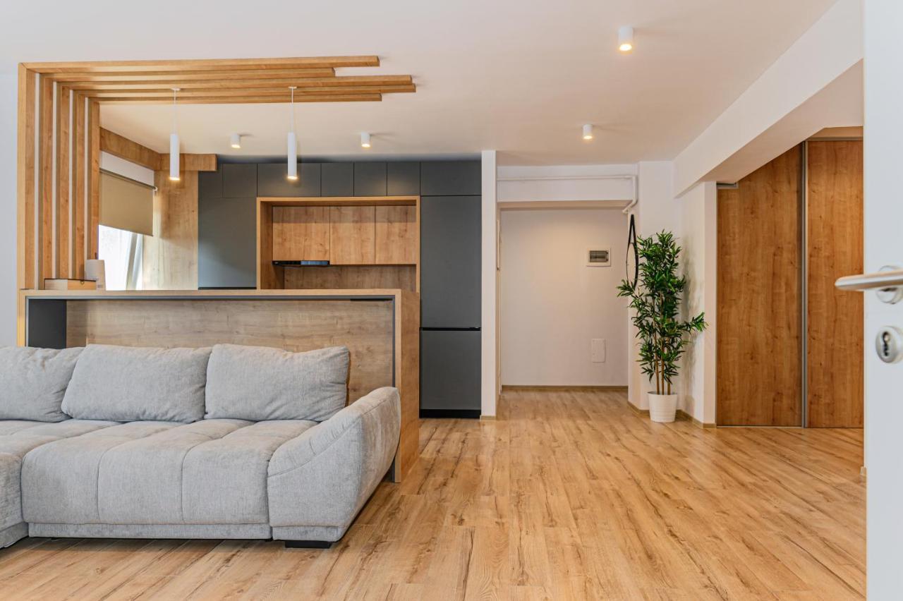 Koa - Pandora Apartments Brasov Ngoại thất bức ảnh
