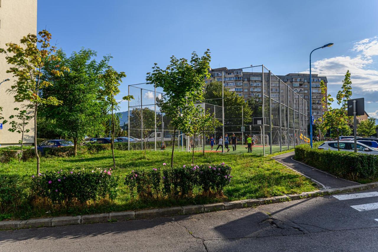 Koa - Pandora Apartments Brasov Ngoại thất bức ảnh